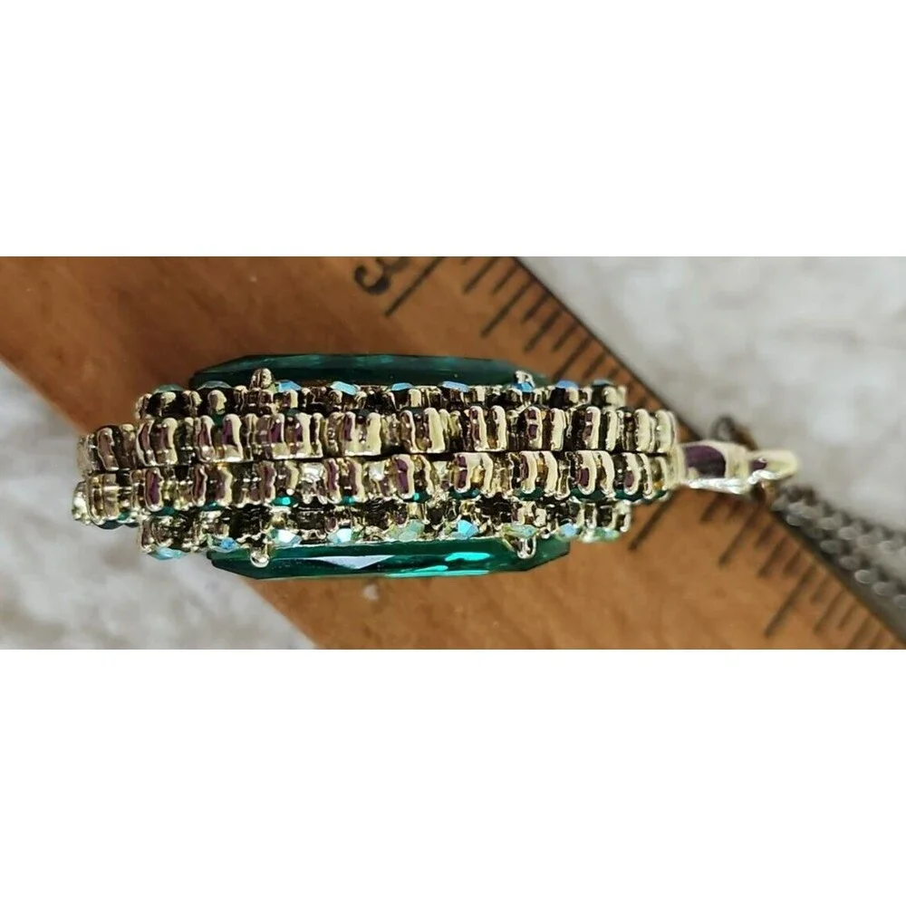 Unbranded vintage unsigned